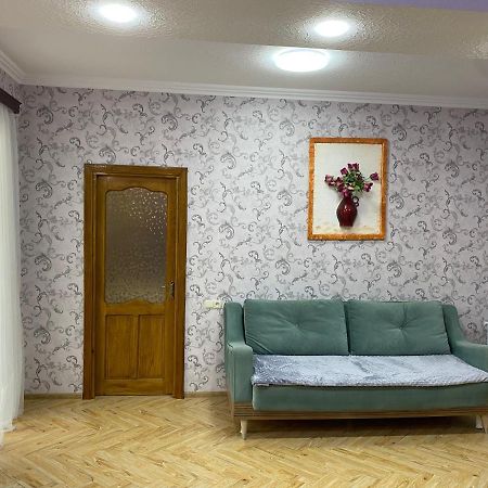 City Center Кутаиси Экстерьер фото